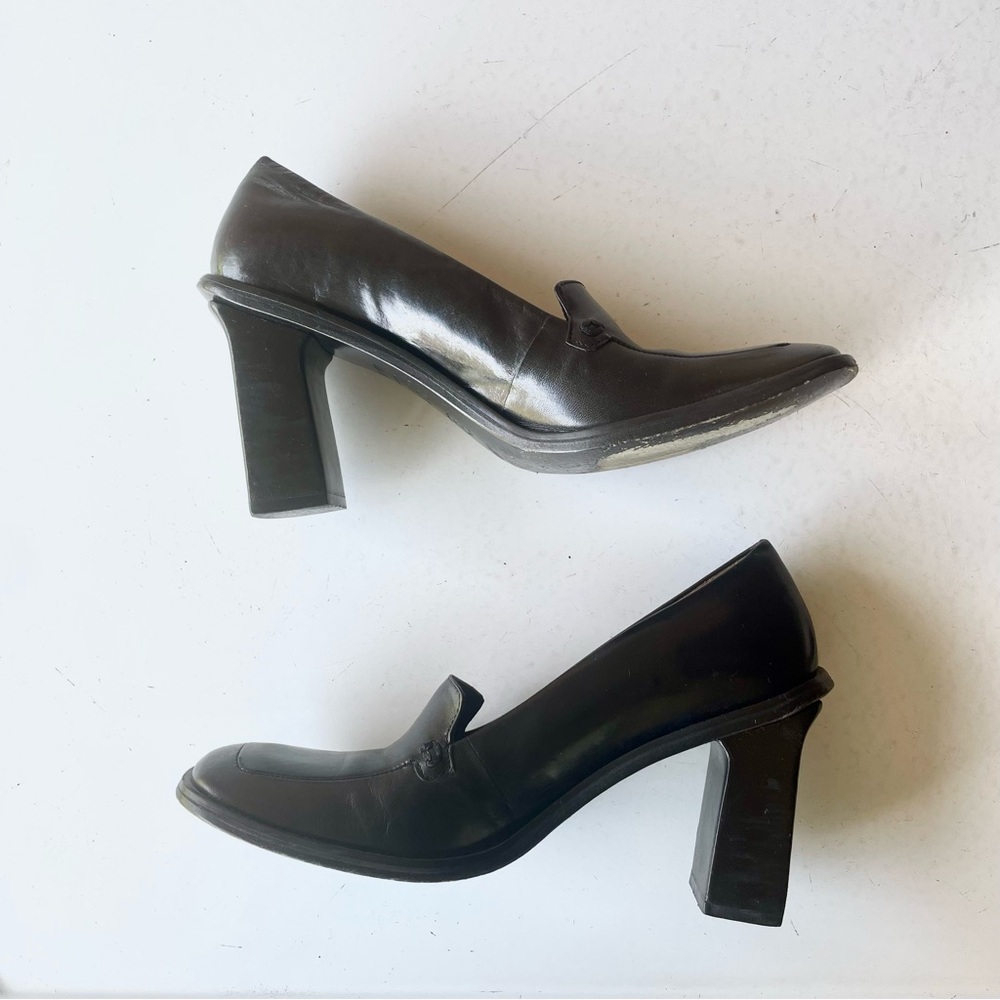 Vintage Y2K BCBG Black Leather Block Heel Loafer 8B